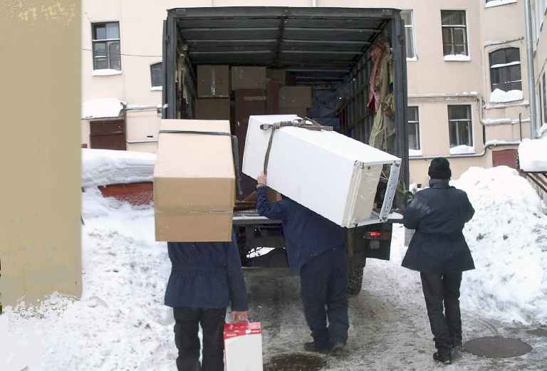 доставка личных вещей, мебели дешево догрузом из Усолья-Сибирского в Омск