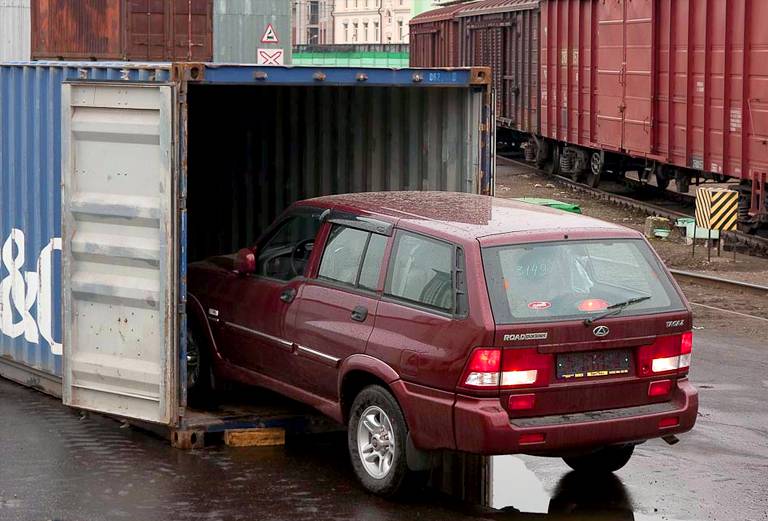 Отправка железнодорожным транспортом легковой машины стоимость из Иркутска в Ростов-на-Дону