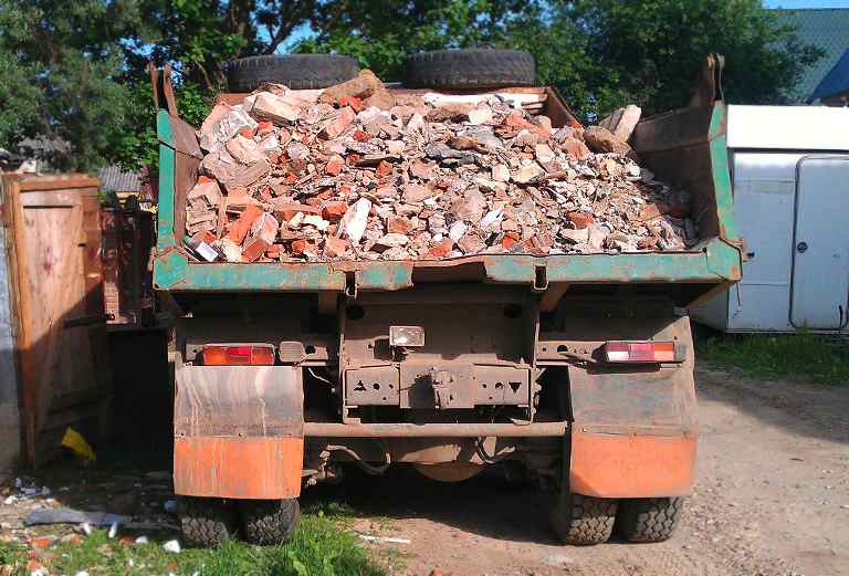 Вывоз строительного мусора с грузчиками по Воронежу