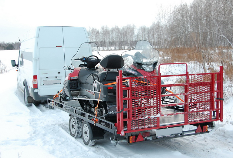 Заказать транспортировку снегохода на прицепе из Энгельса в Надыма